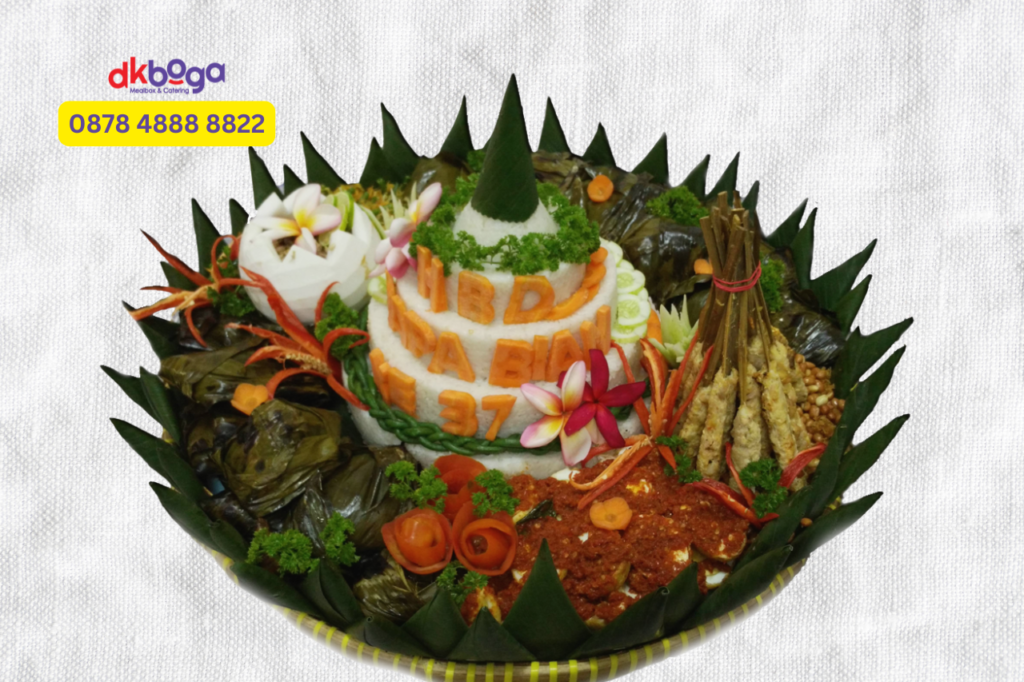 Tumpeng Bali dihadirkan dengan cita rasa khas Nusantara yang berpadu dengan sentuhan lokal Pulau Dewata.
